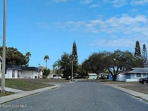 4th image of 11817 Alpine Pkwy