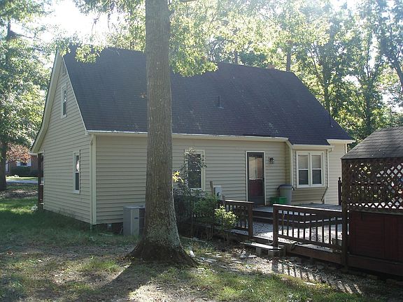 Rear Home with Multi-Level Deck
