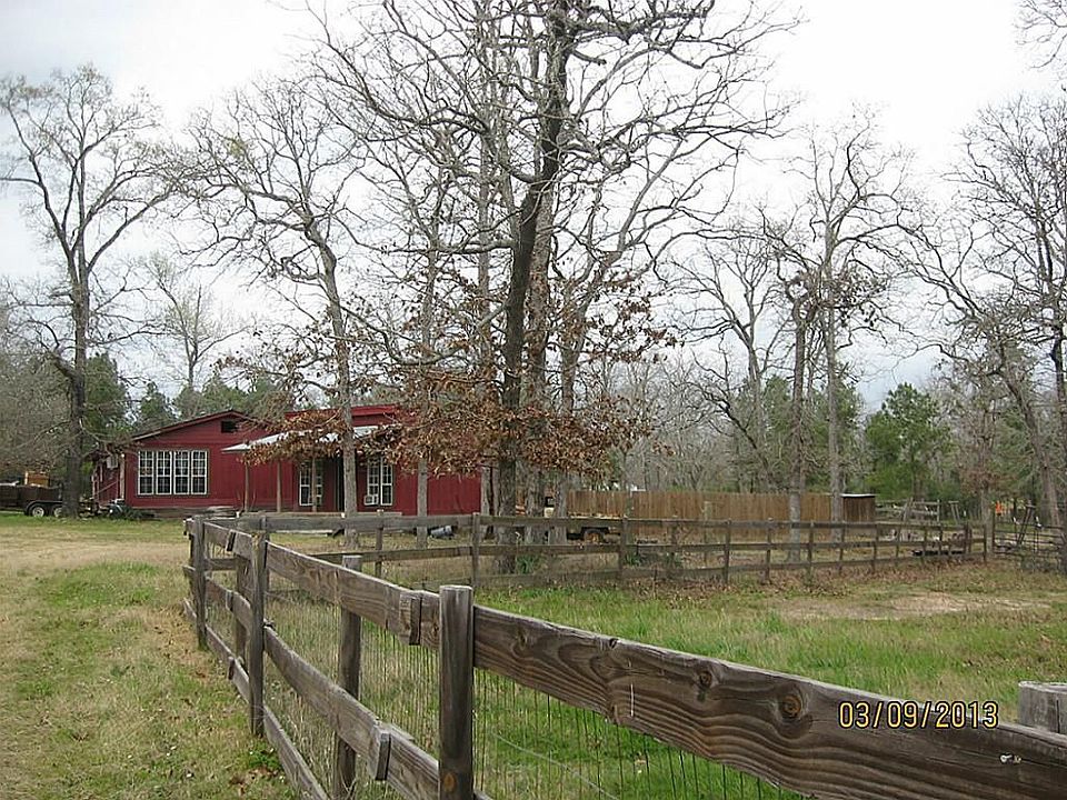 1st image of 146 Hall Dr S