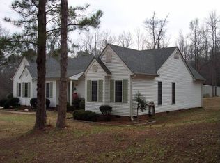 612 Walter Scott Ln, Walhalla, SC 29696