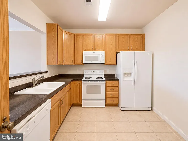 5910 Great Star Dr #304 — Photo 3