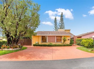 11436 SW 34th Ln, Miami, FL 33165