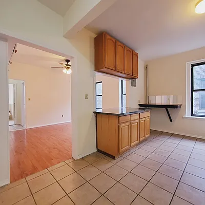 Rented by New York Residence | media 28