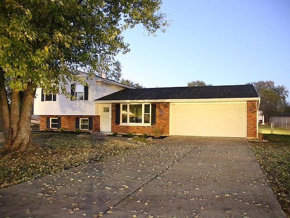 2nd image of 2926 Blue Heron Dr