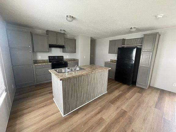2nd image of 24 Locust St #24