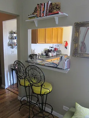 Rented by Realty 2000 Corp | media 76