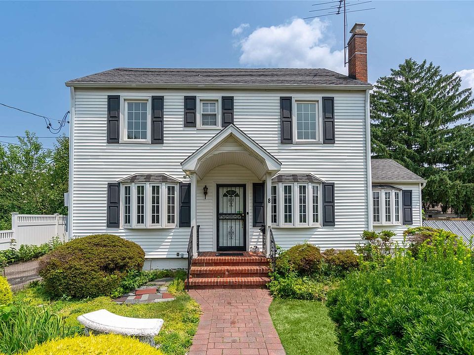 8 Apple Street Syosset NY 11791 Zillow