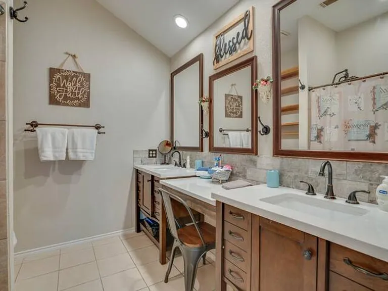 3808 Beaumont Ln — Photo 12