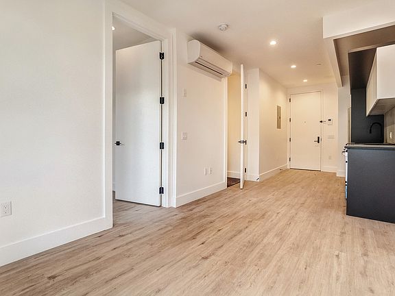 4th image of 2175 Bergen St #5CC