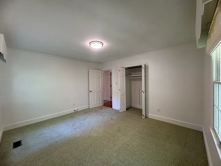 603 Shannon Rd — Photo 33