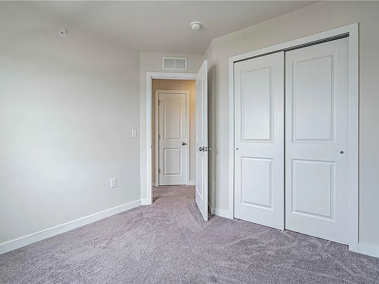 7640 Clayton Ave — Photo 22