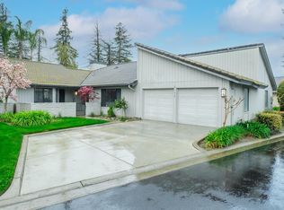 1634 Tollhouse Ln, Clovis, CA 93611