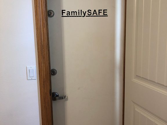 BR 1 closet/safe room