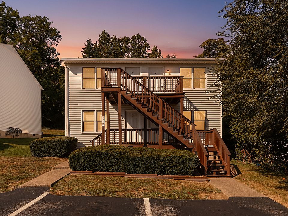 1st image of 815 Western Rd APT 4