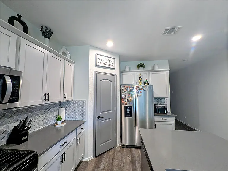 4988 Blue Beetle Ridge Dr — Photo 8