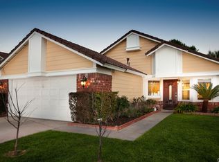 270 S Raspberry Ln, Anaheim, CA 92808