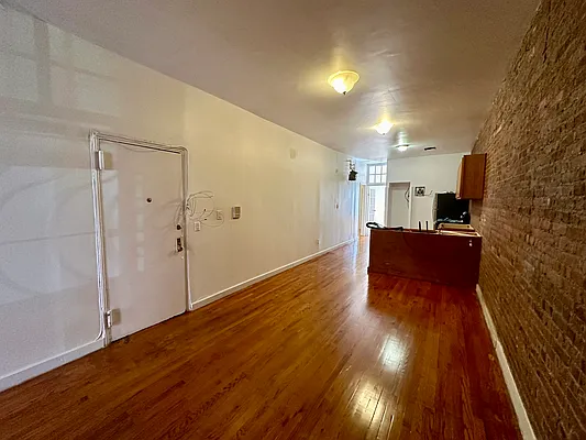 Rented by JB Mac Real Estate Inc. | media 9