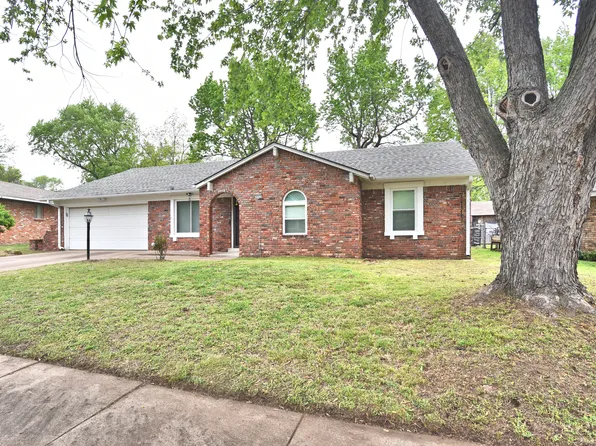 6925 E 73rd St, Tulsa, OK 74133