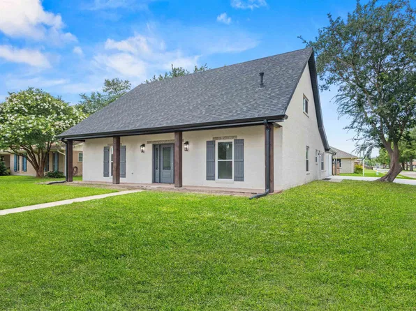 200 Raywood Dr, Houma, LA 70360
