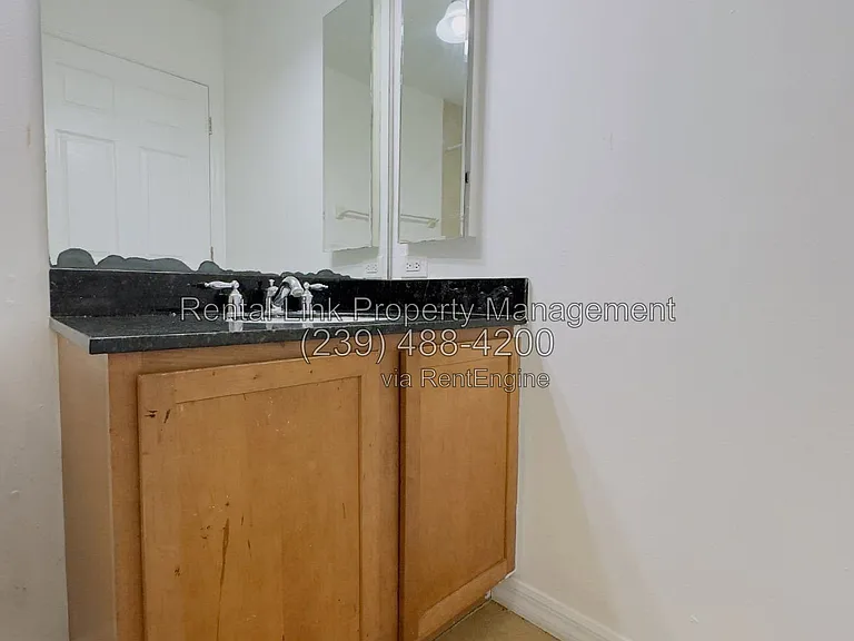 3012 30th St SW — Photo 19