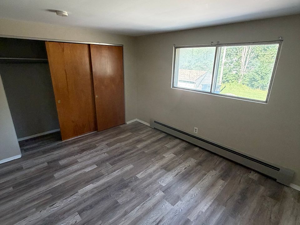 1st image of 568 S Transit St #4