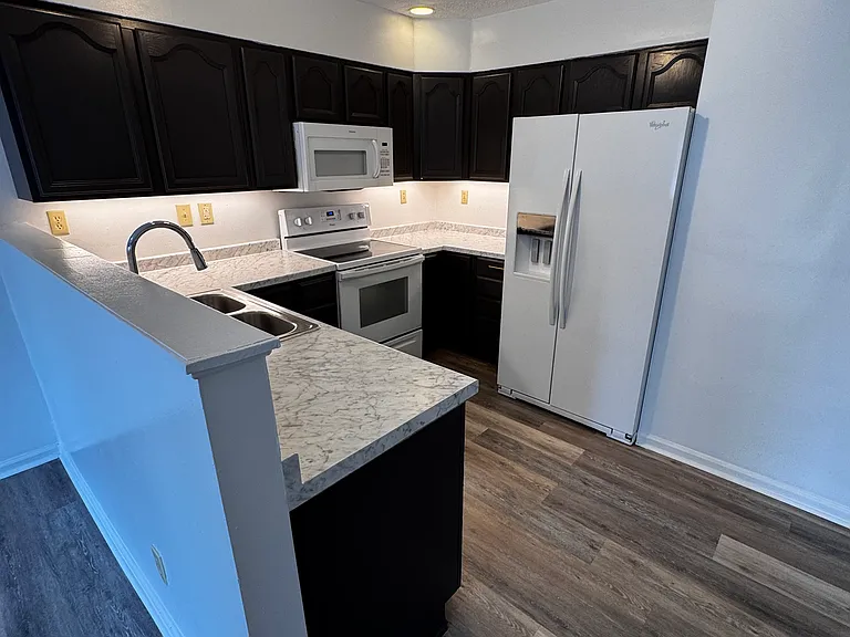 247 Tanbark Dr #247 — Photo 6