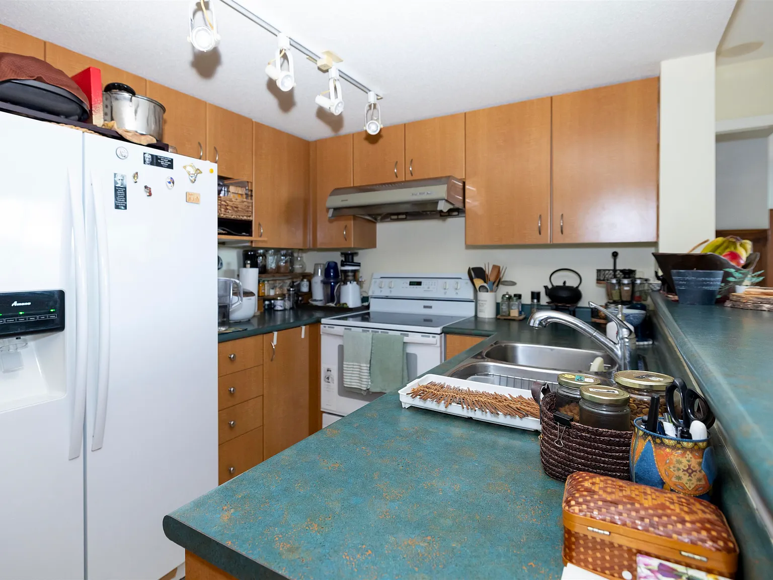 2 bed, 800 sqft, $2,799 — Photo 4