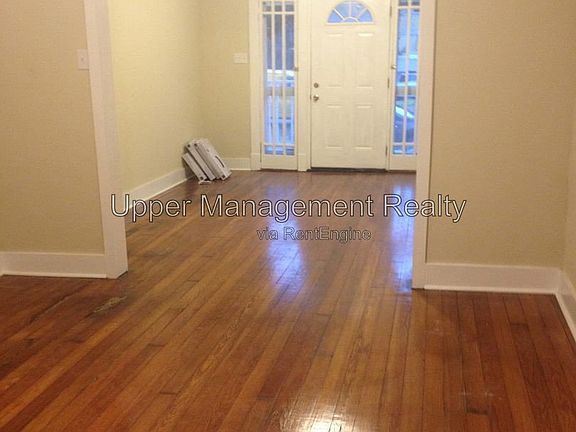 2nd image of 3628 Toledano St