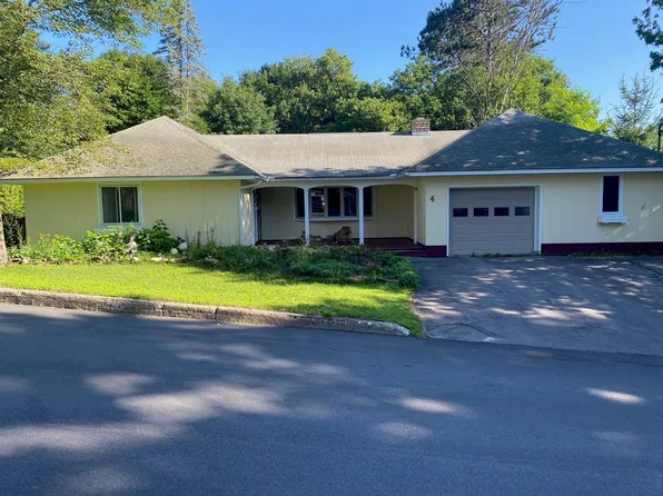 4 Whittlesey St, Malone, NY 12953