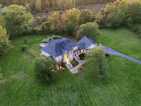 350 E Bay Front Rd, Deale, MD 20751