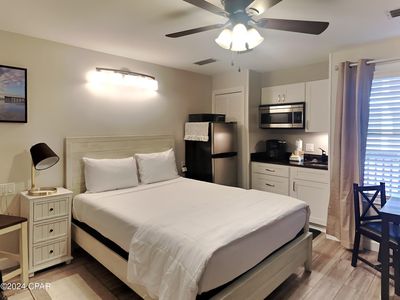 8730 Thomas Dr UNIT 1204C, Panama City Beach, FL, 32408