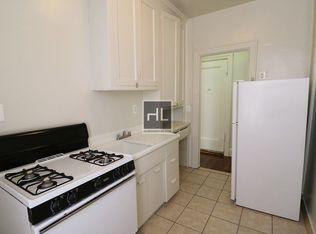 2275 35th St APT B1, Astoria, NY 11105