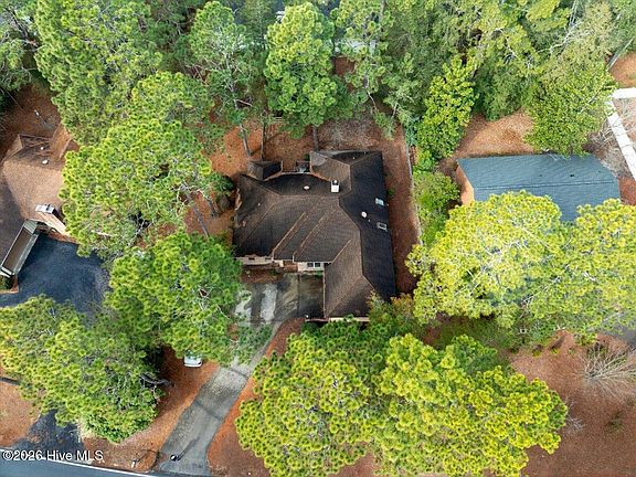 4th image of 89 Lost Tree Road