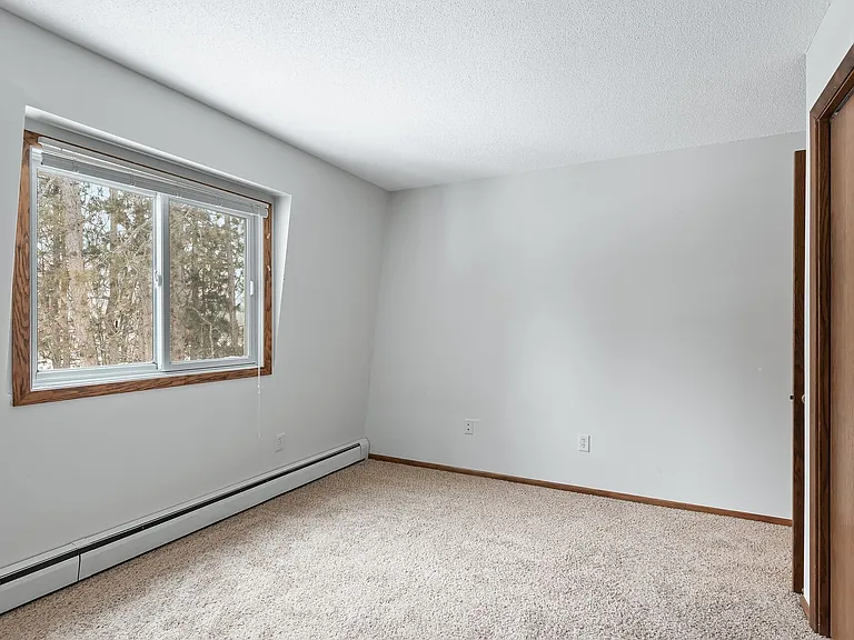 925 West Branch St — Photo 20