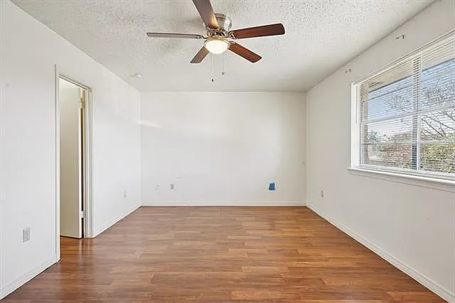 4129 Chateau Blvd #C — Photo 10