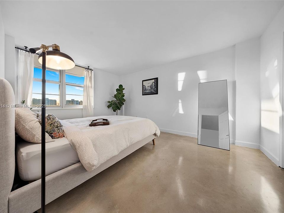1st image of 1022 Meridian Ave #816