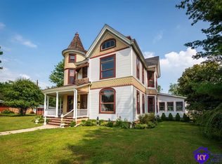 223 S Greensburg St, Hodgenville, KY 42748