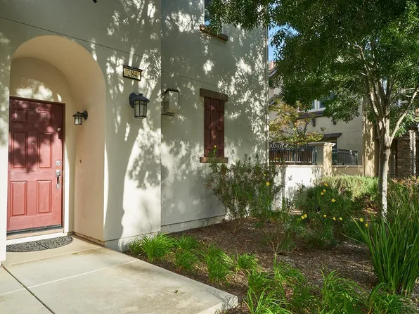 284 W Adoncia Dr, Mountain House, CA 95391