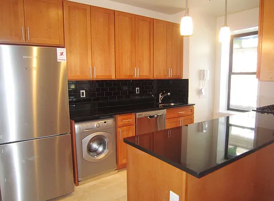 Rented by City Connections Realty | media 1