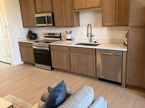 4th image of 1694 N Sheridan Blvd #205