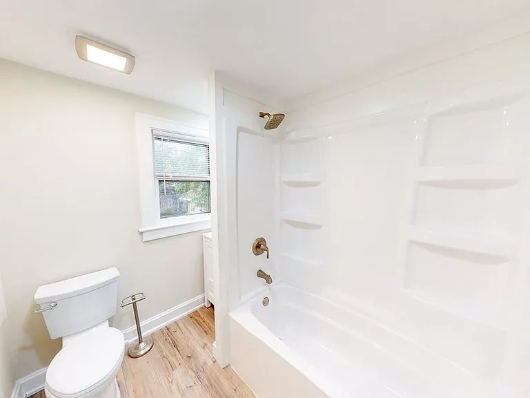 210 Olentangy St — Photo 7