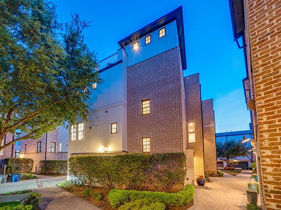 3rd image of 2147 Minehampton Ln