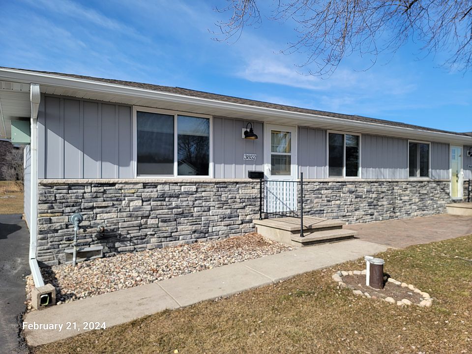 1st image of 3852 Parkview Ct