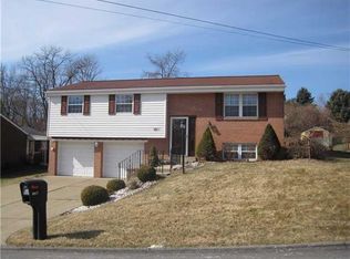 3017 Pitchfork Ln, Mc Kees Rocks, PA 15136