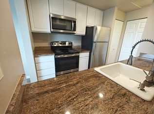6007 Lakeview Dr, Kirkland, WA 98033