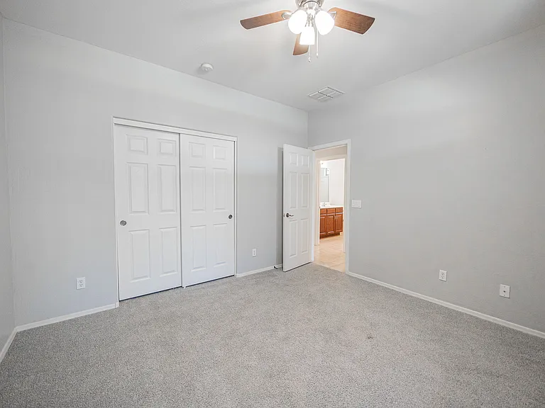 15268 W Coolidge St — Photo 24