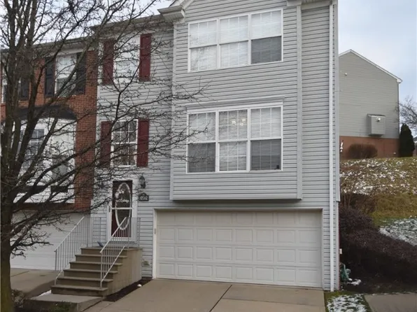 10562 Forest Hill Dr, Wexford, PA 15090