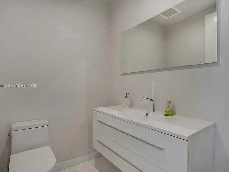 275 Giralda Ave #6C — Photo 32