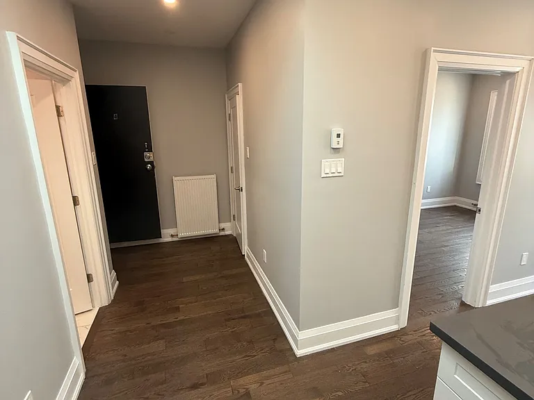 611 Danforth Ave #4 — Photo 7