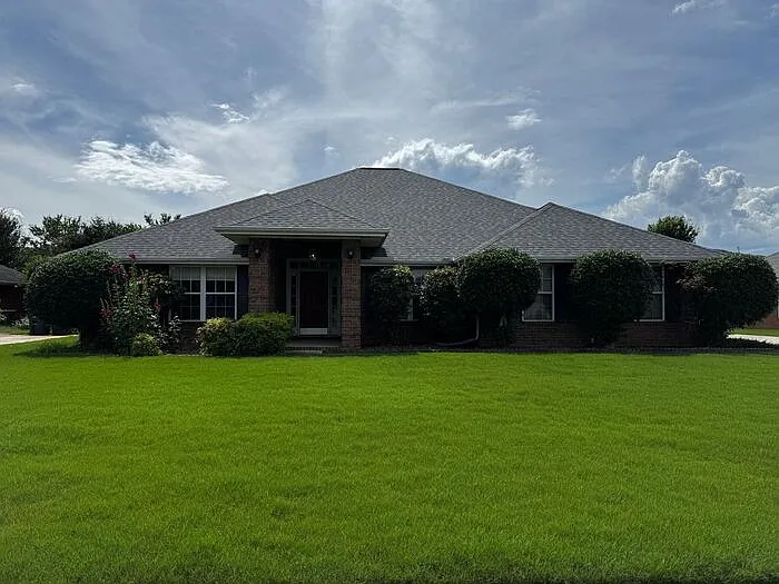 7010 Thornwood Ln SE — Photo 44